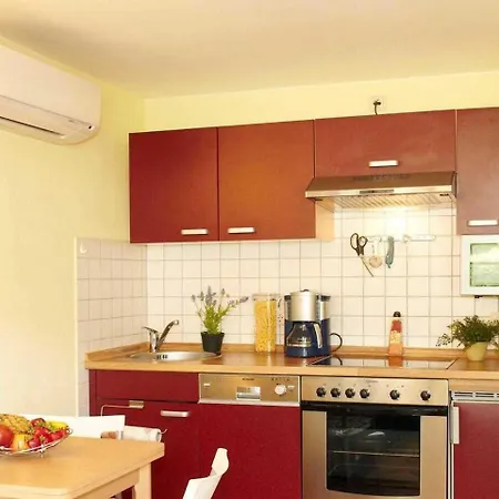 Ferienhaus-bergstrasse-ferienwohnung-b2 * Korswandt